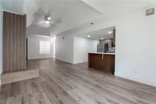 Photo #4: 2795398 Listing 