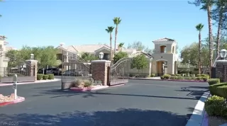 Photo #5: 2795584 Listing 