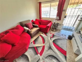 Photo #5: 2795689 Listing 
