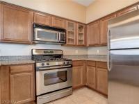 More Details about MLS # 2463981 : 1705 KING JAMES STREET 201
