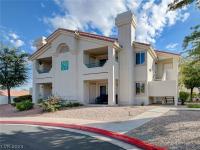 More Details about MLS # 2470288 : 500 YACHT HARBOR DRIVE 202