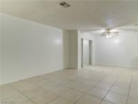 More Details about MLS # 2471466 : 849 MANTIS WAY 3