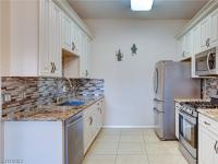 More Details about MLS # 2487266 : 700 CARNEGIE STREET 913