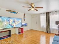 More Details about MLS # 2492557 : 555 SOUTH ROYAL CREST CIRCLE 25