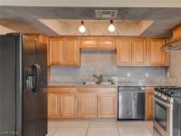 More Details about MLS # 2531464 : 5576 ROCHELLE STREET 5B