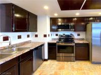 More Details about MLS # 2535565 : 2941 COUNTRY MANOR LANE 22