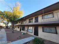 More Details about MLS # 2563499 : 615 SOUTH ROYAL CREST CIRCLE 10
