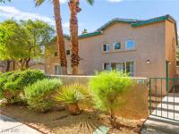 More Details about MLS # 2685284 : 5615 CALAIS COURT