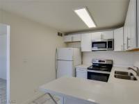 More Details about MLS # 2690195 : 212 ORLAND STREET 28
